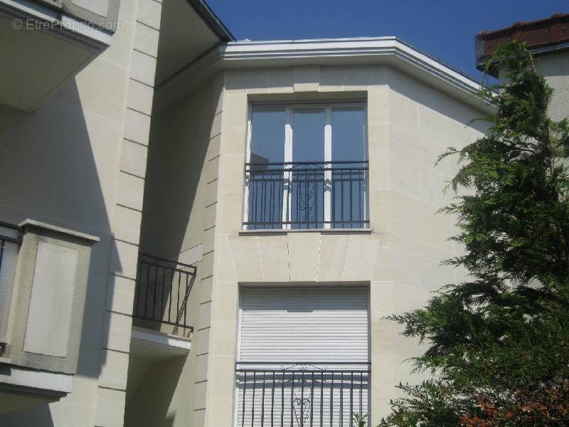 Appartement à NEUILLY-PLAISANCE