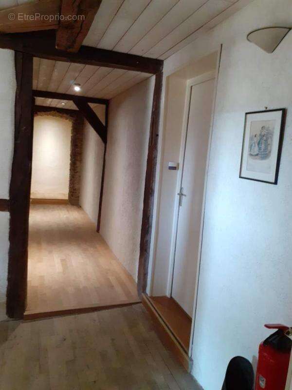 Appartement à FOUGERES