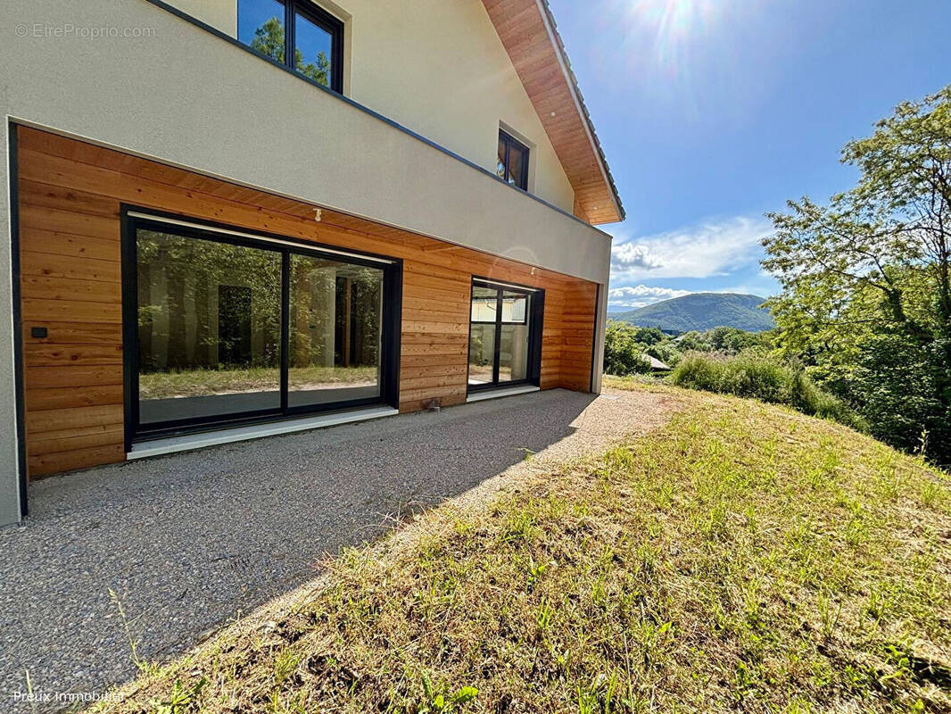 Maison à LA BALME-DE-SILLINGY