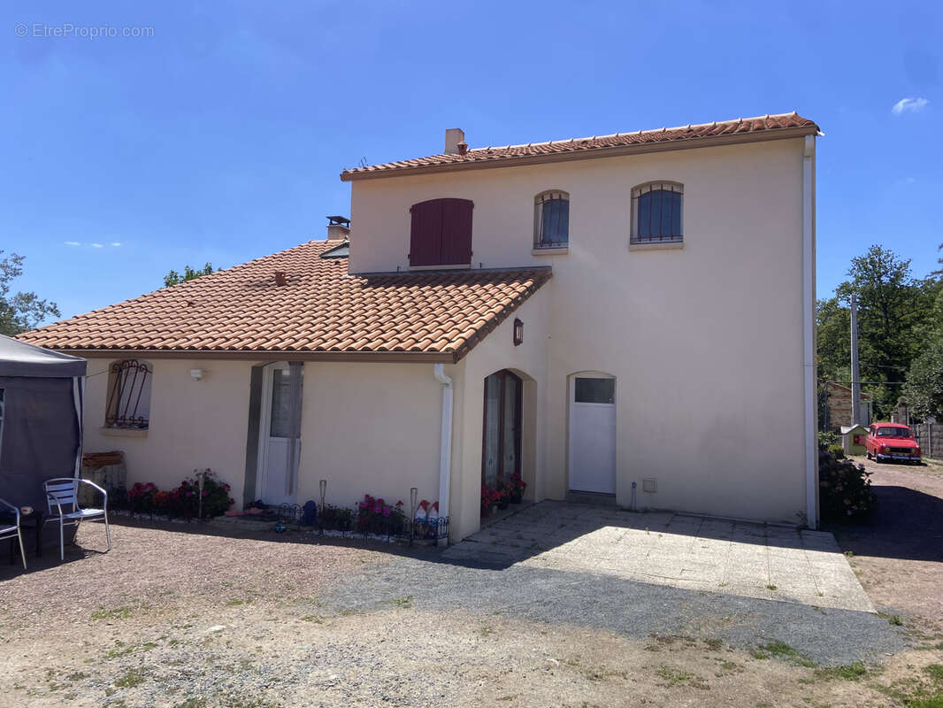 Maison à BASSE-GOULAINE
