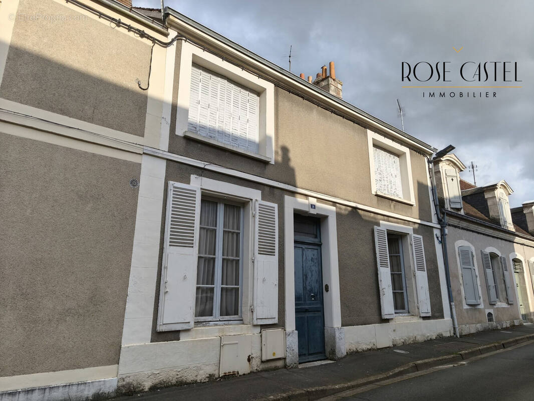 Maison à CHATEAUDUN