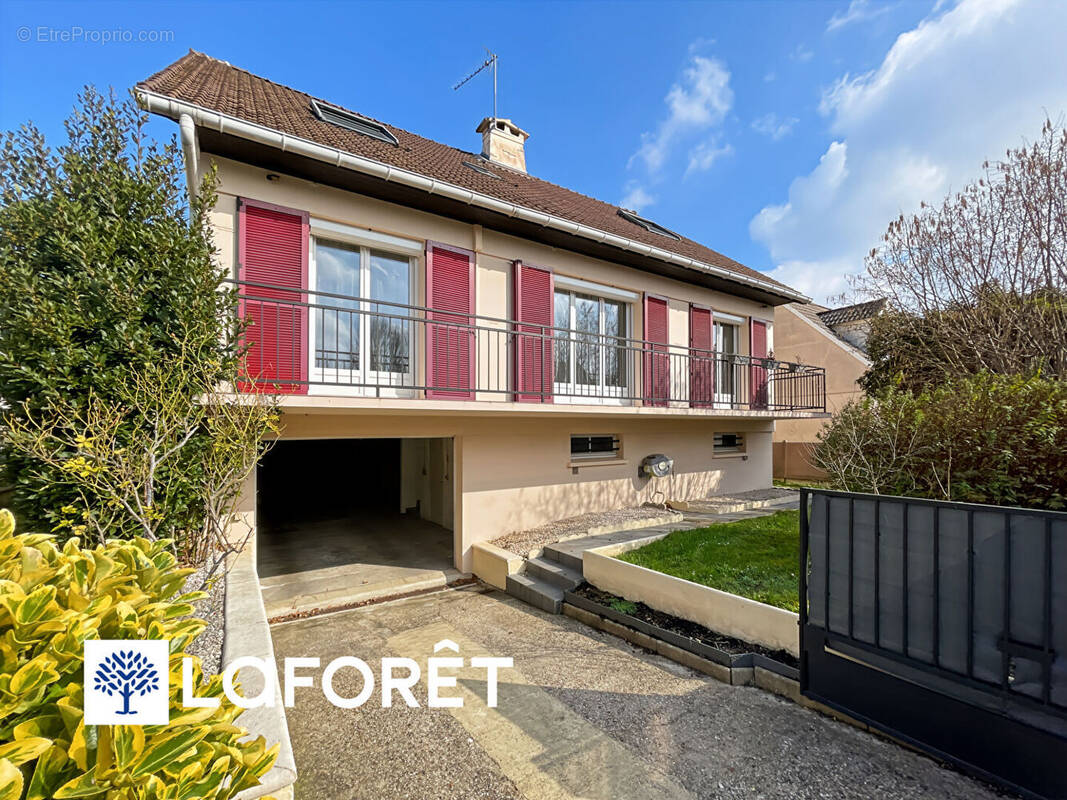 Maison à VILLIERS-SUR-ORGE