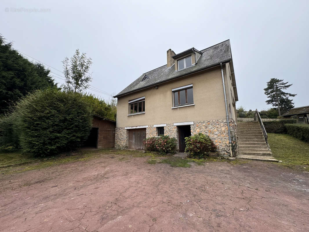 Maison à PONT-L&#039;EVEQUE