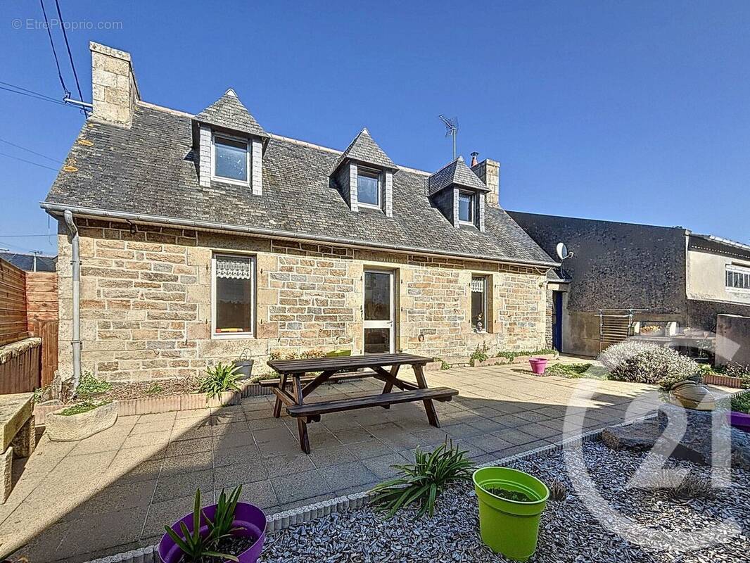Maison à TREBEURDEN