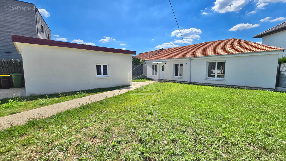 Maison à MORANGIS