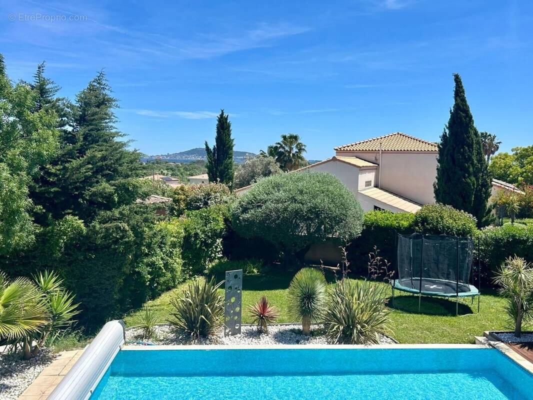 Maison à MEZE