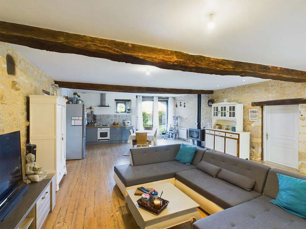 Maison à MAINE-DE-BOIXE