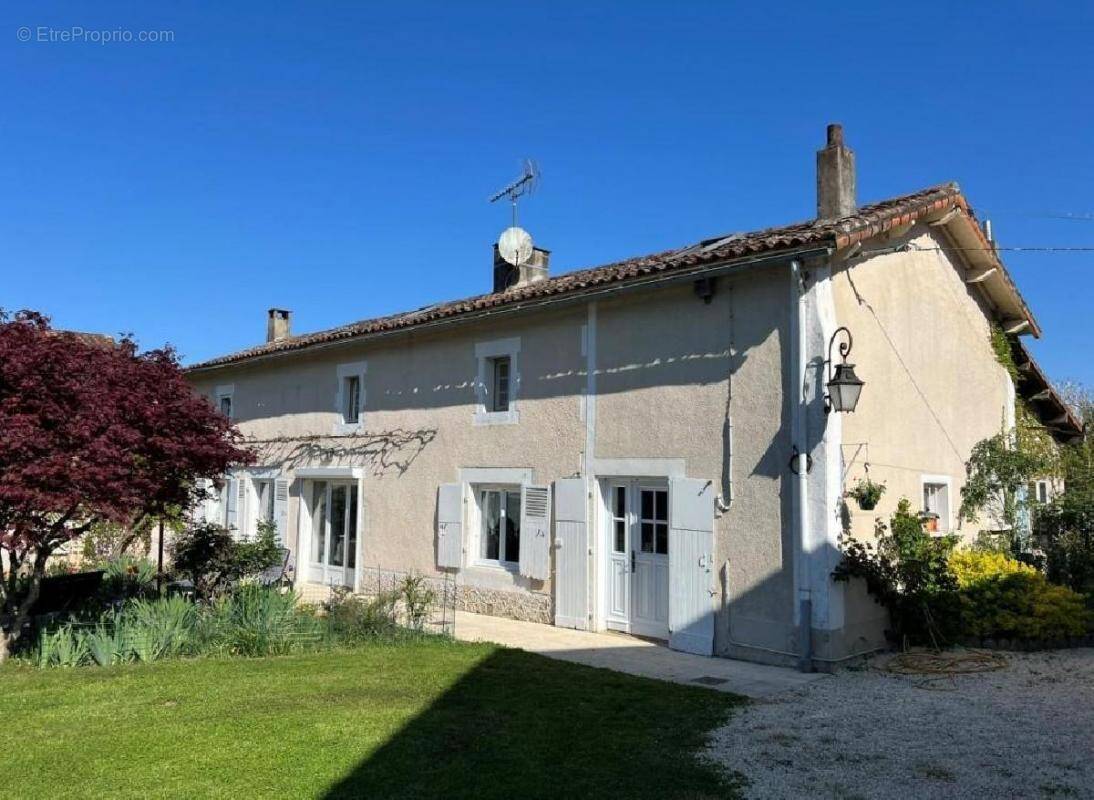Maison à CIVRAY