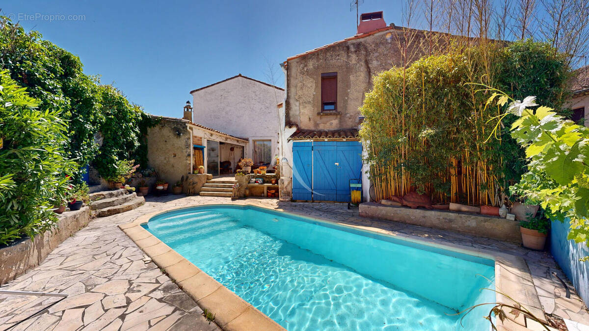 Maison à PALAJA