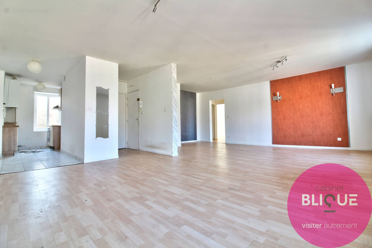 Appartement à MALZEVILLE