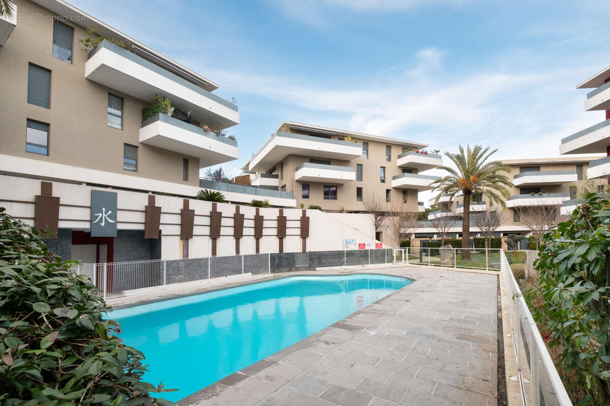 Appartement à JUVIGNAC