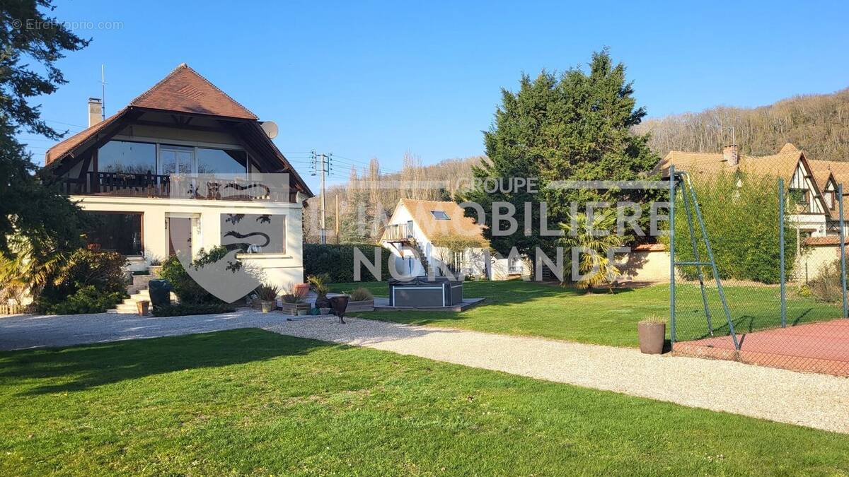 Maison à ACQUIGNY