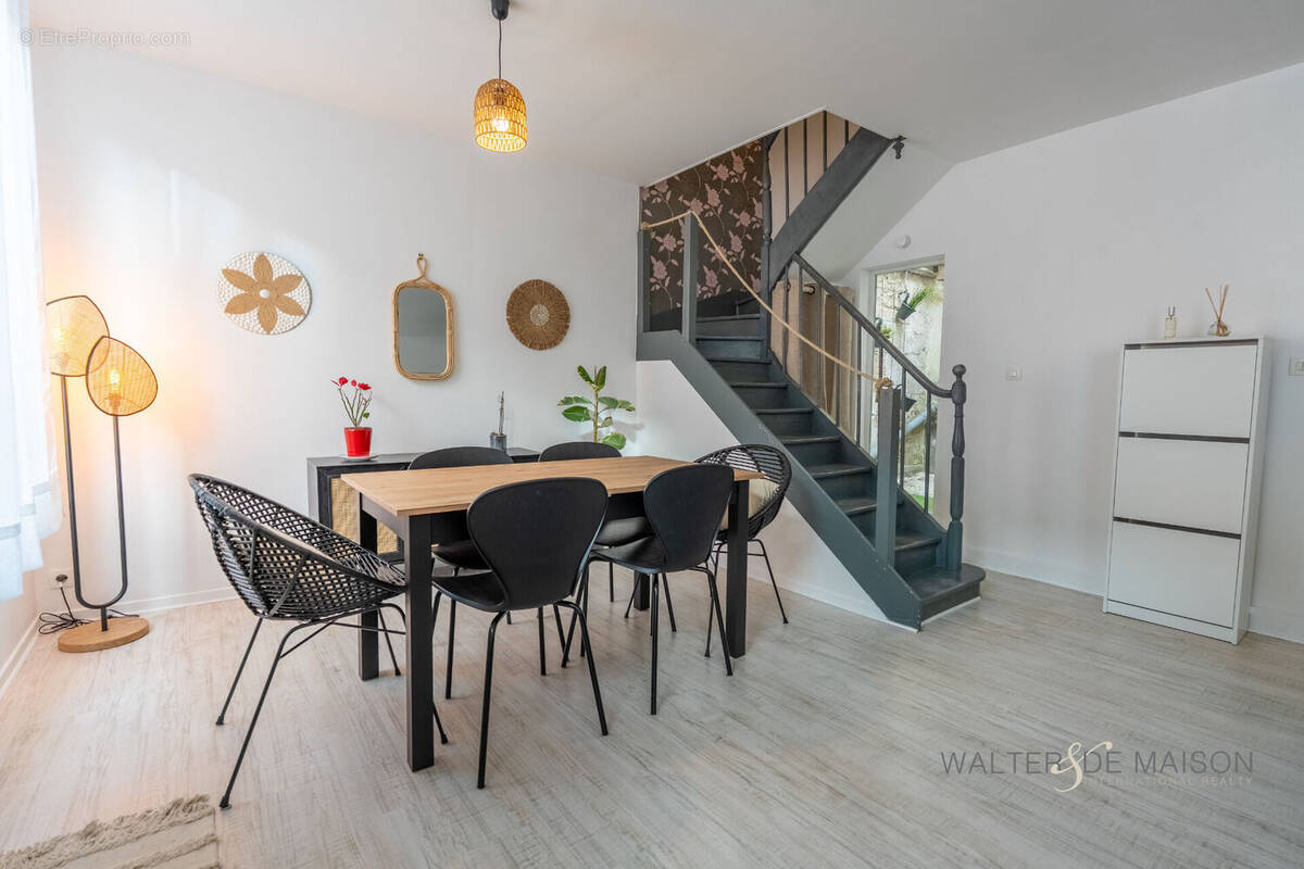 Maison à COGNAC