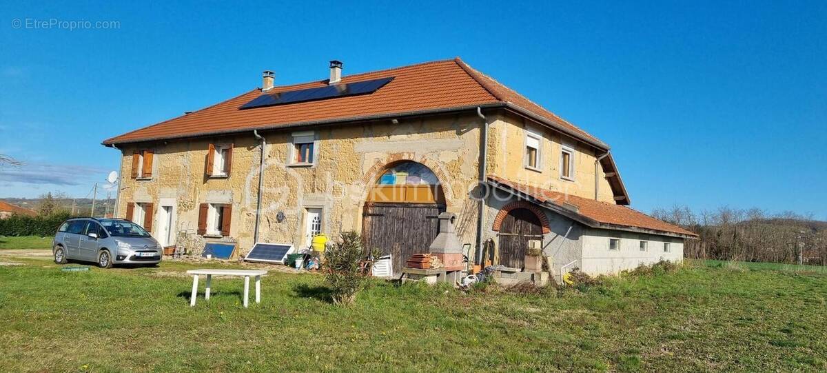 Maison à REVEL-TOURDAN