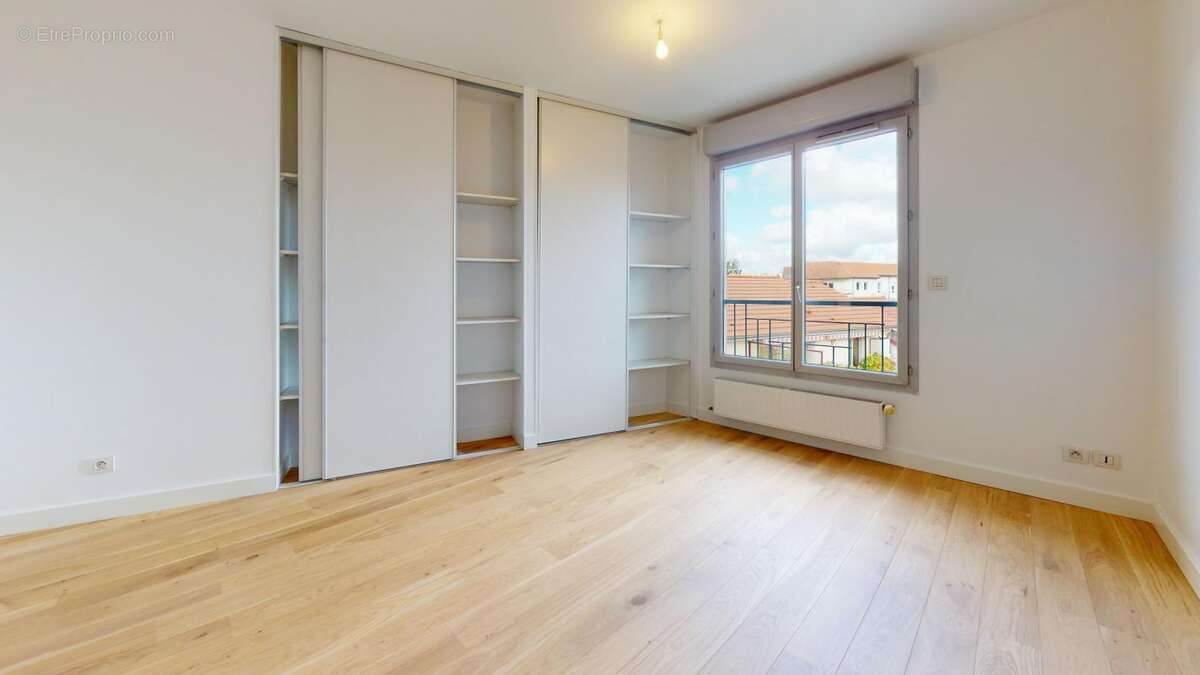 Appartement à LYON-5E