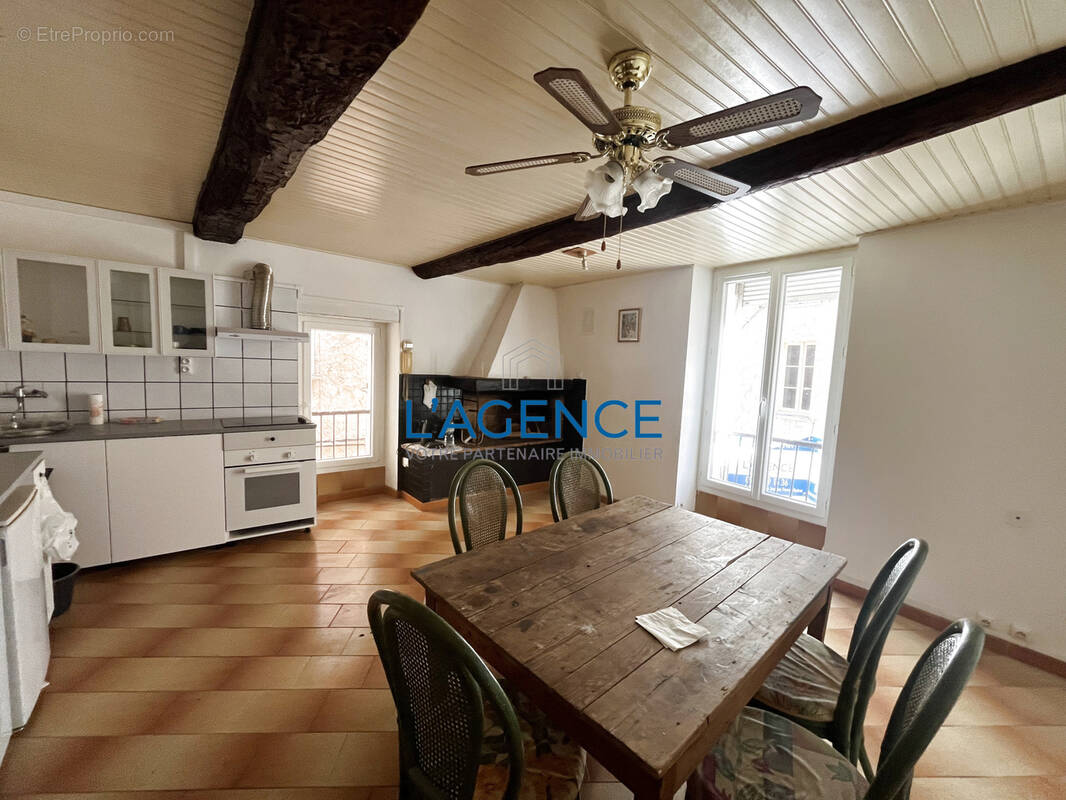 Appartement à HYERES