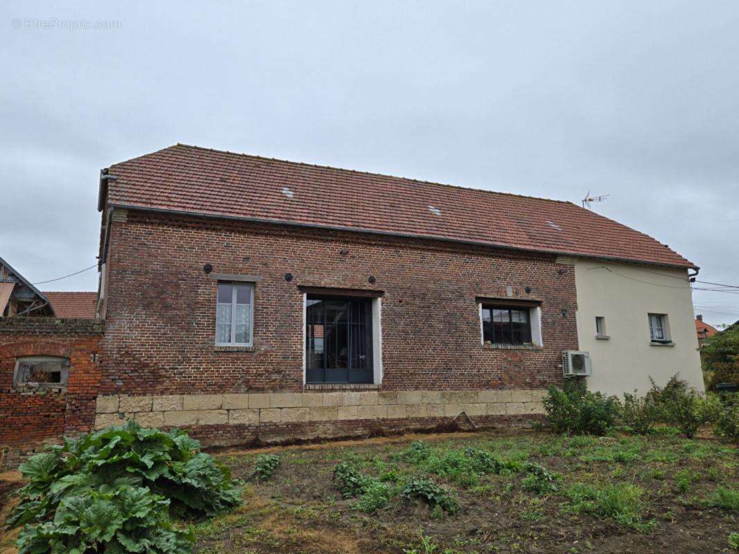 Maison à BRETEUIL