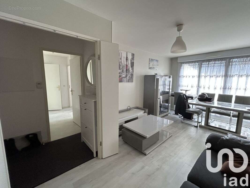 Photo 3 - Appartement à MORANGIS