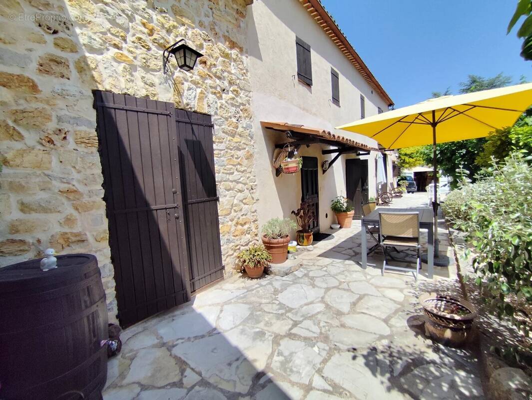 Maison à GRASSE