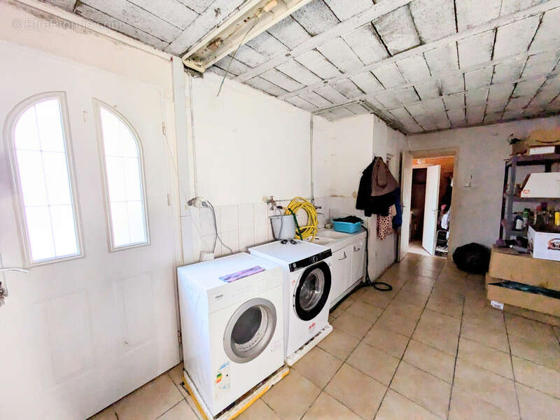 Maison à SURY-LE-COMTAL