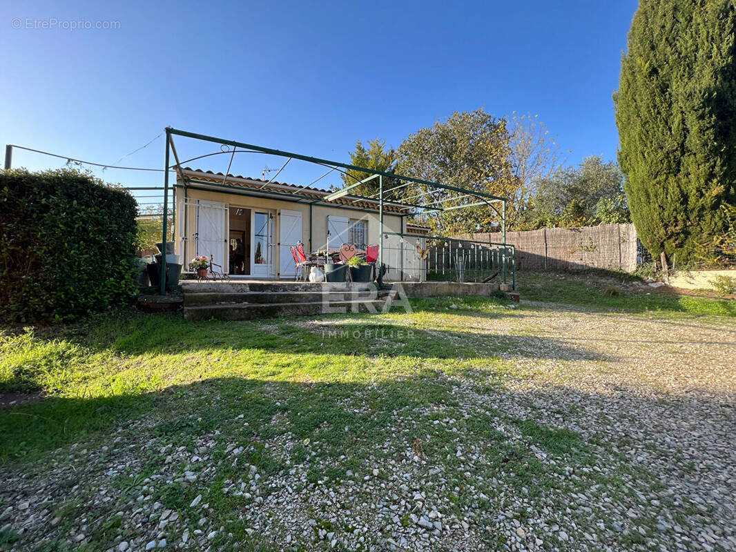 Maison à MAZAN