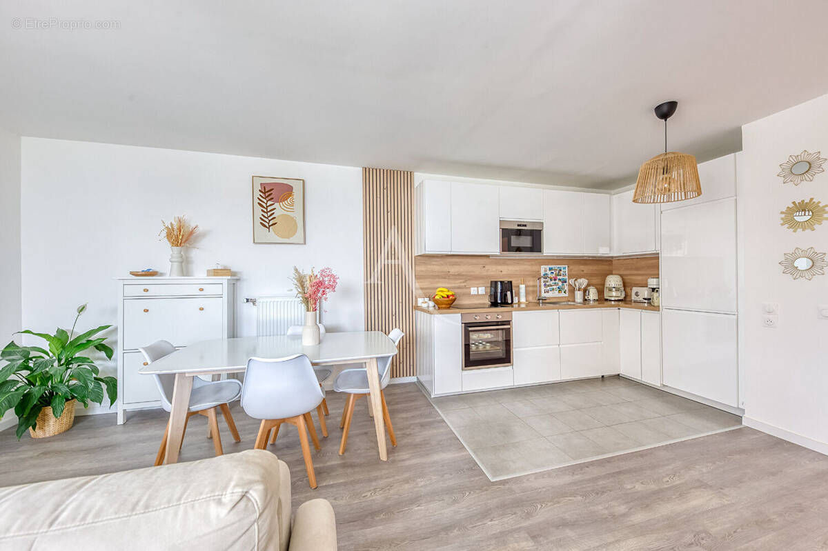 Appartement à BUSSY-SAINT-GEORGES