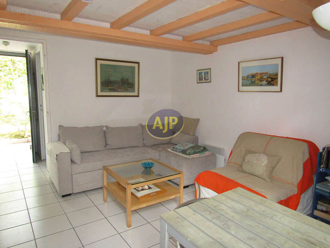 Maison à LACANAU