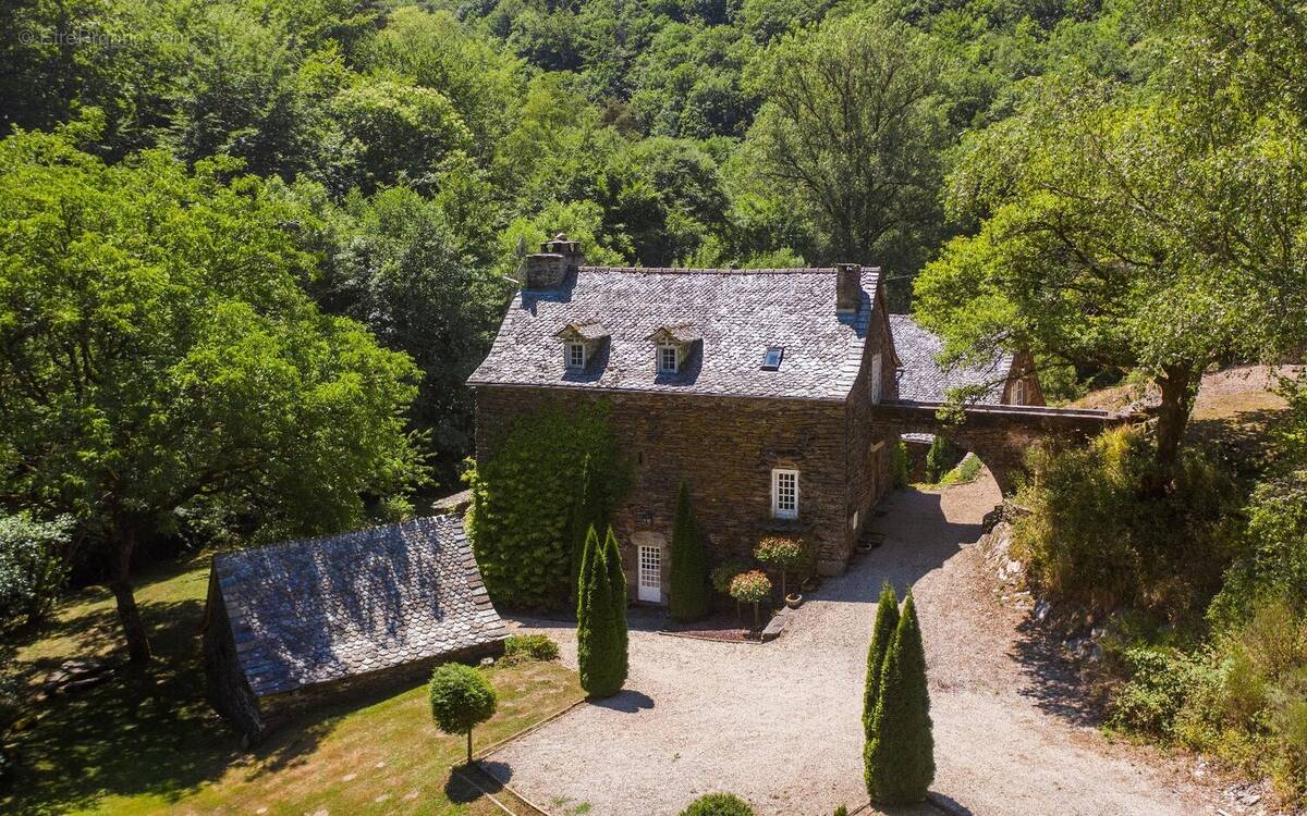 Maison à LAGUIOLE