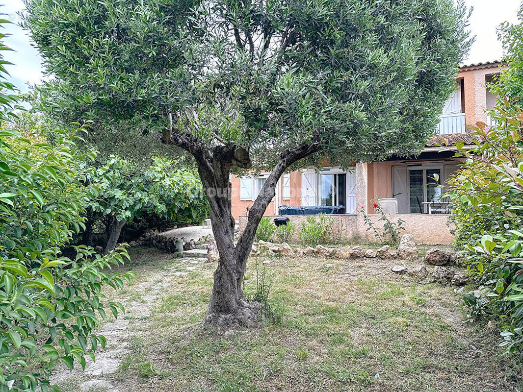 Maison à ROGNAC