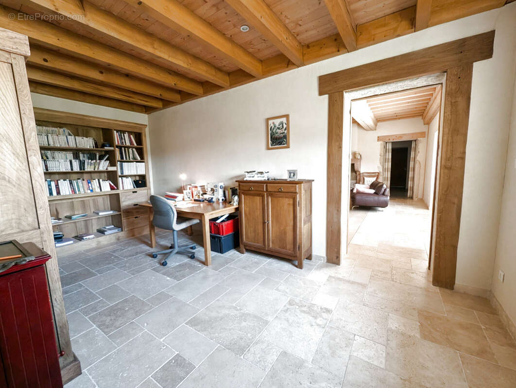 Maison à GRIEGES