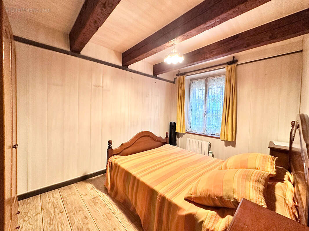 Appartement à MARSEILLE-5E