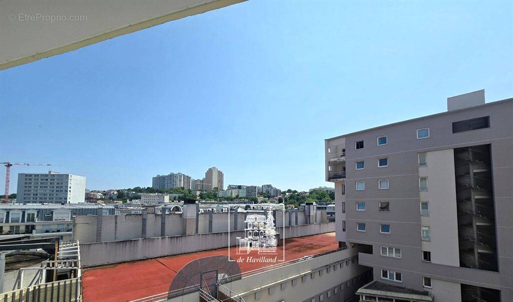 Appartement à ISSY-LES-MOULINEAUX