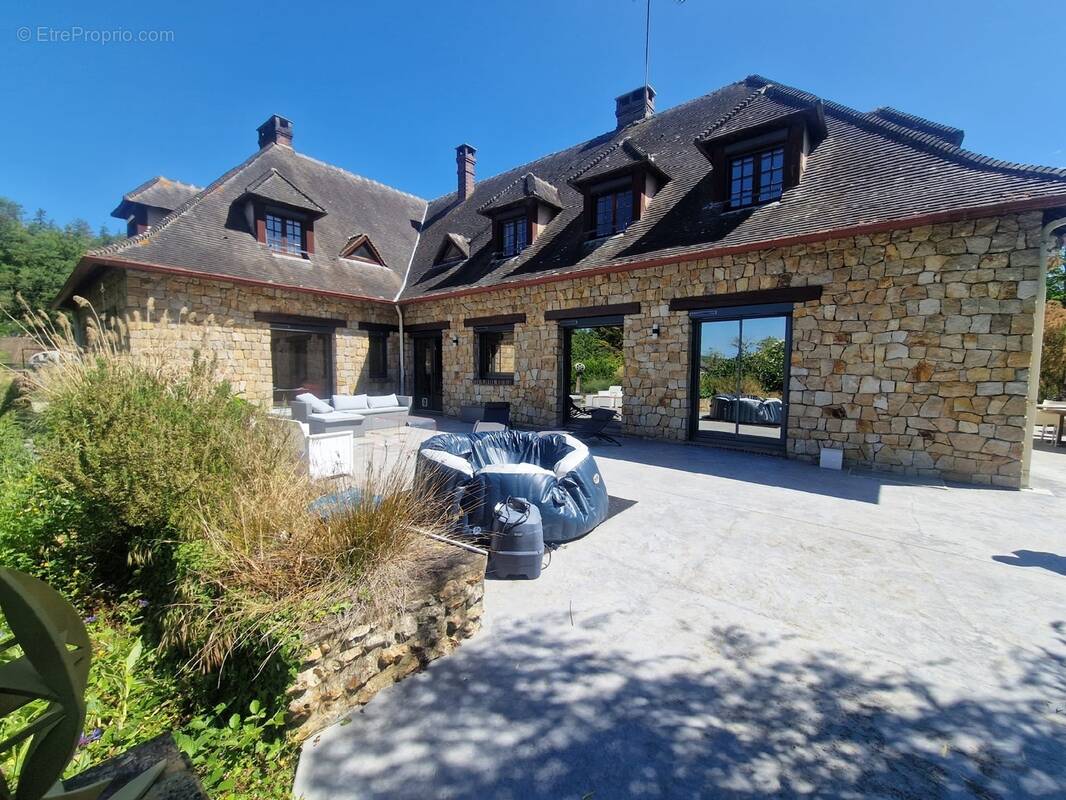 Maison à NONANCOURT