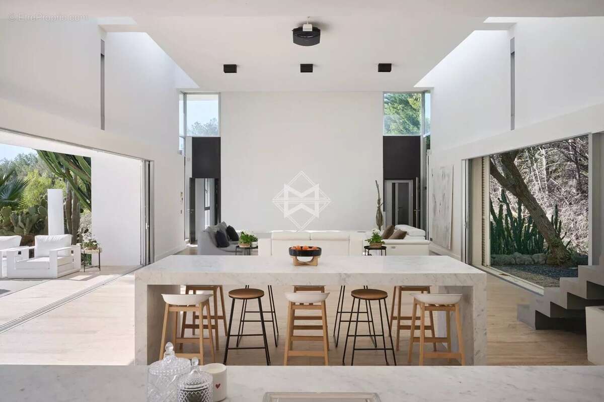 Maison à BIOT