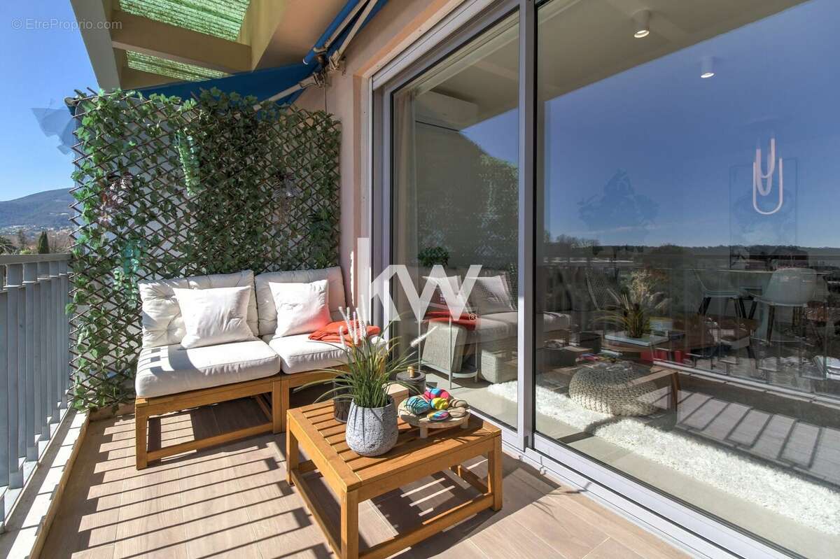 Appartement à VENCE