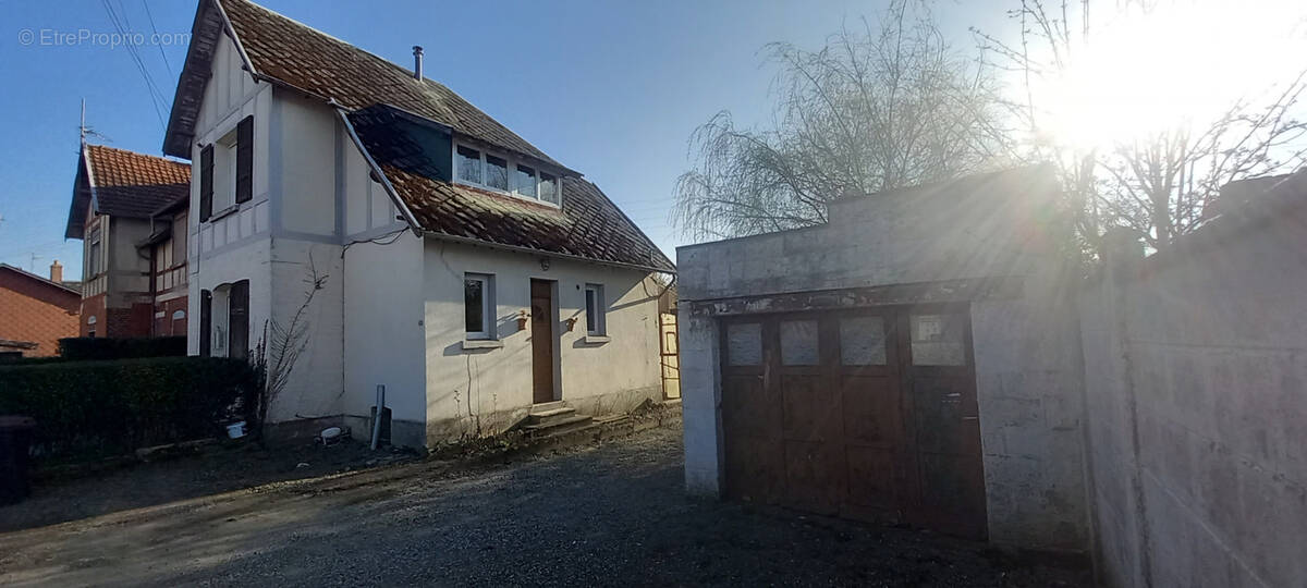 Maison à SAINS-DU-NORD