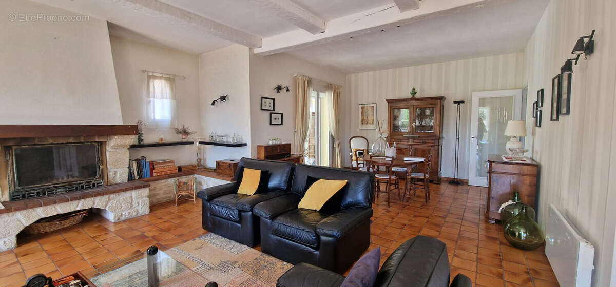 Maison à JUVIGNAC