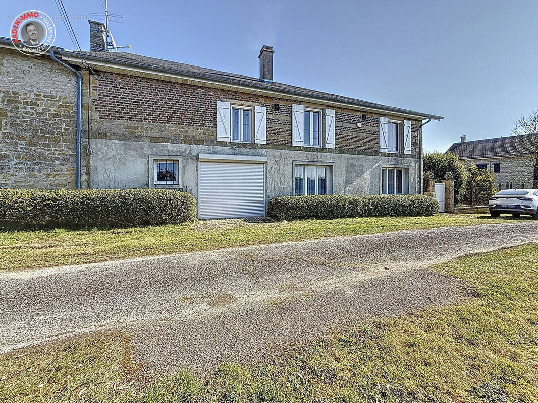 Maison à VOUZIERS