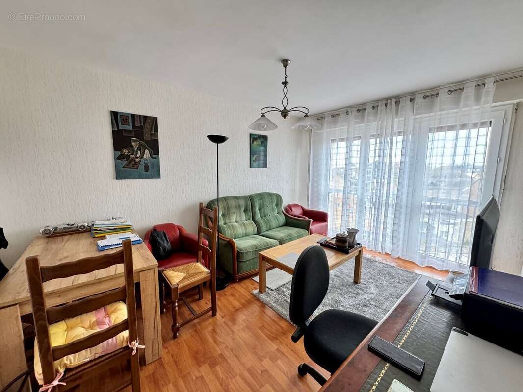 Appartement à OUISTREHAM