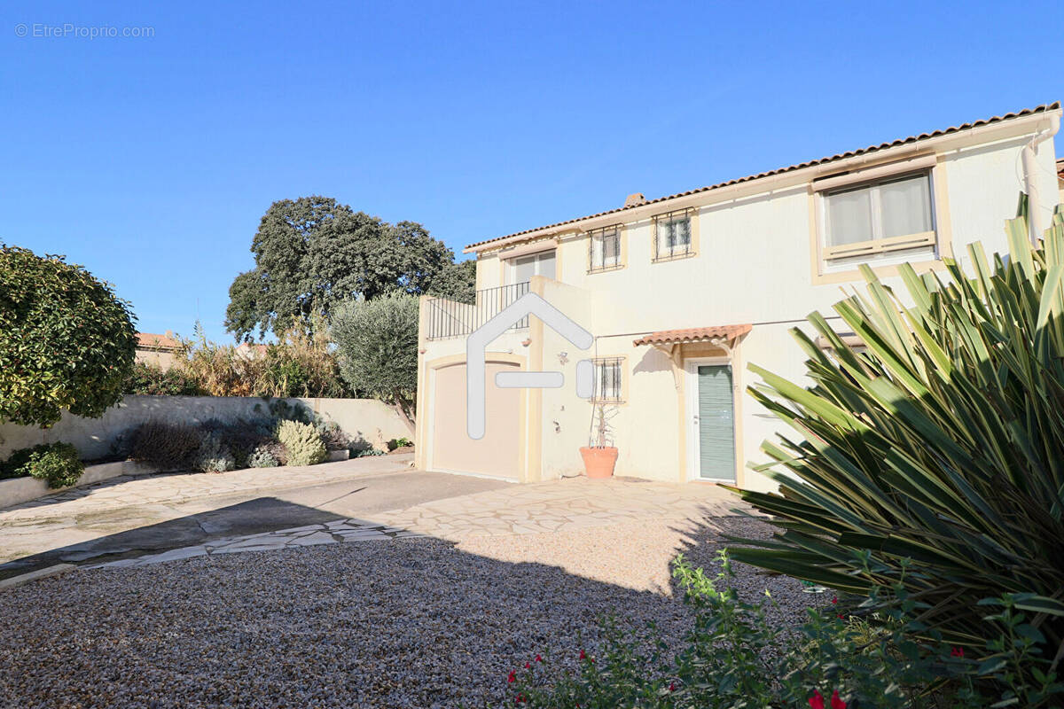 Maison à PORT-DE-BOUC