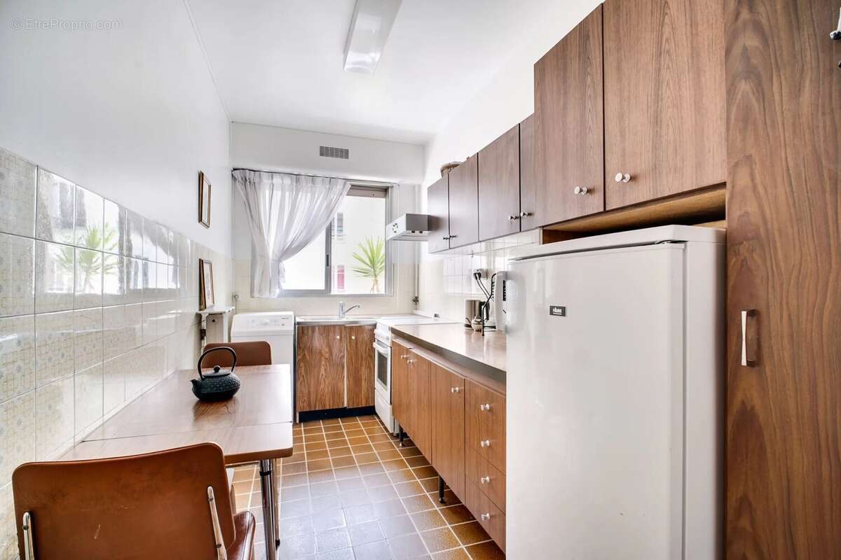 Appartement à PARIS-15E