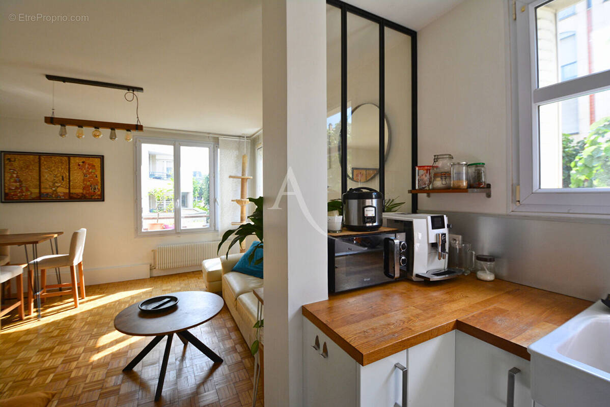 Appartement à LE KREMLIN-BICETRE