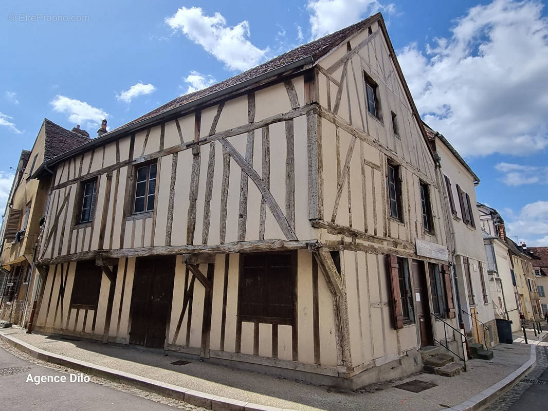 Maison à SAINT-FLORENTIN