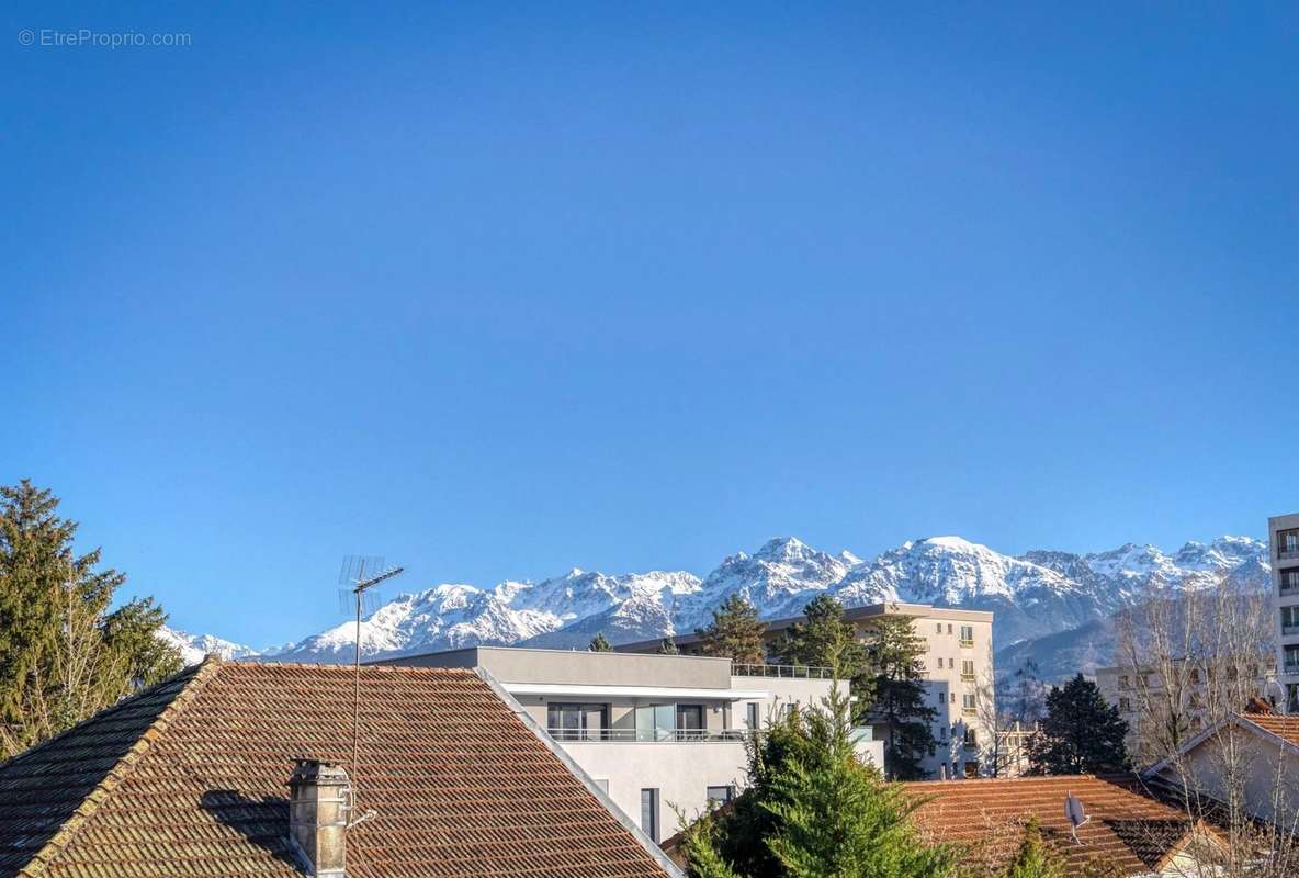 Maison à CORENC