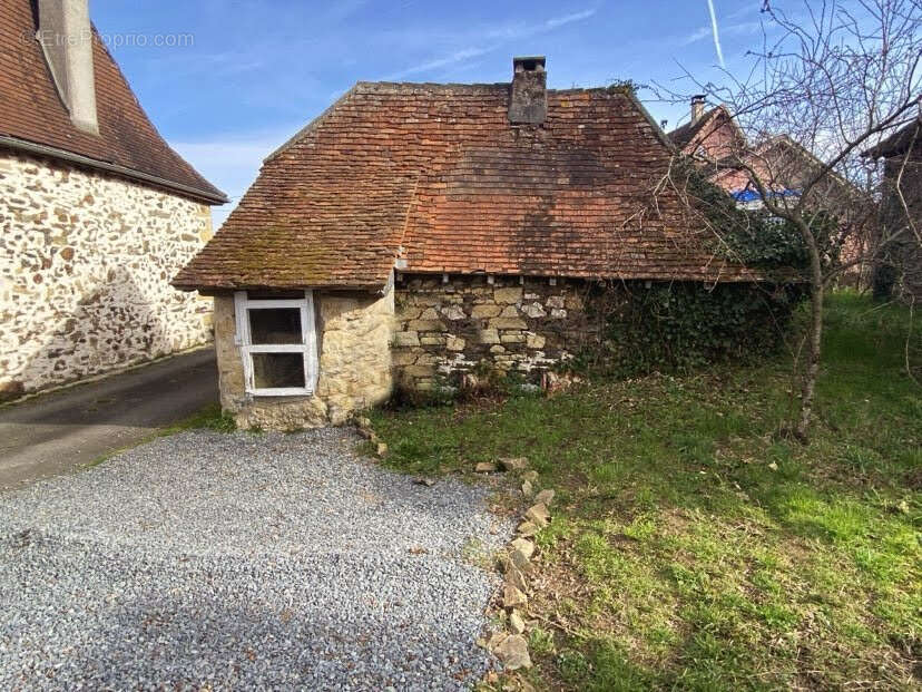 Maison à DUSSAC