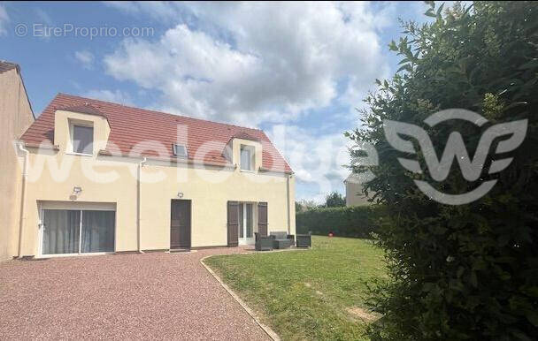 Maison à ETREPAGNY