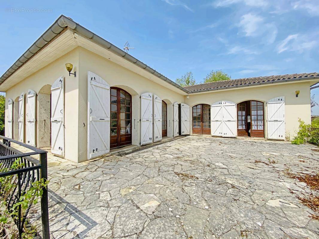 Maison à EAUNES