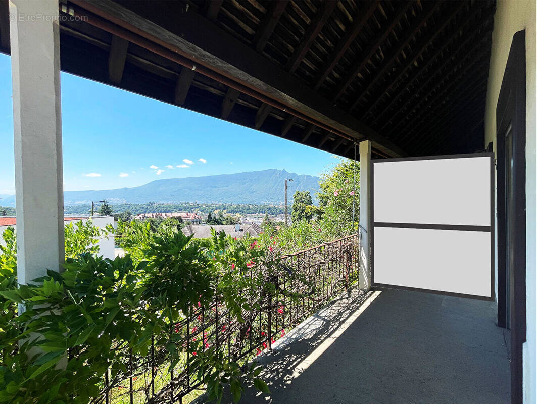 Appartement à AIX-LES-BAINS