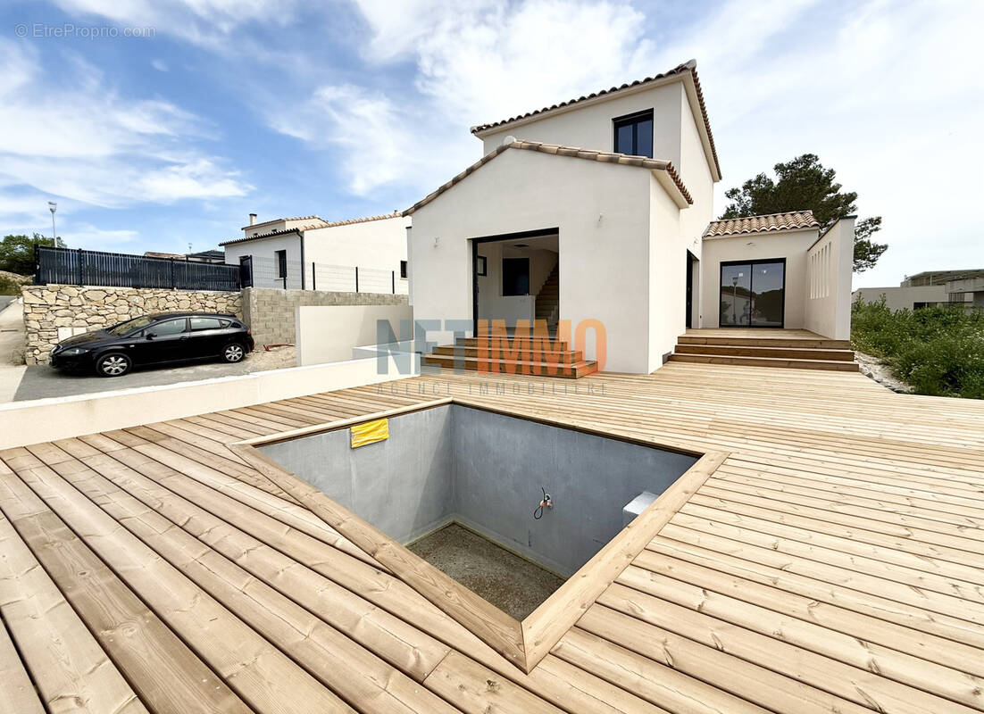 Maison à CAVEIRAC