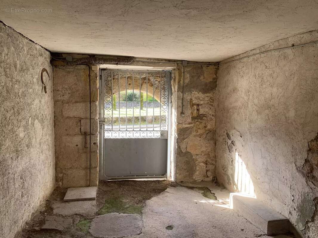 Maison à SAINT-CYPRIEN